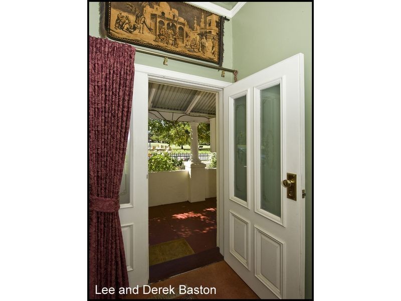 33 Gloucester Street, Victoria Park WA 6100