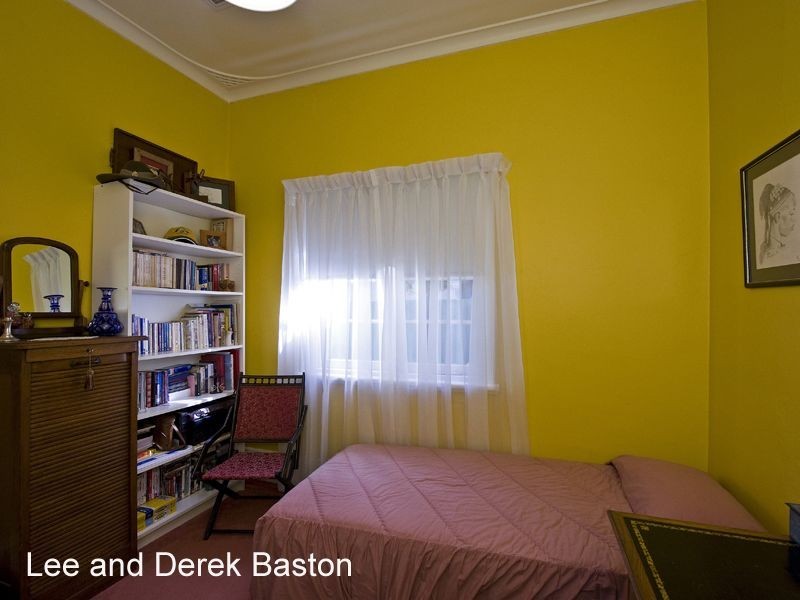 33 Gloucester Street, Victoria Park WA 6100