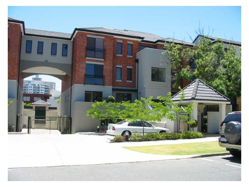 2/25 Hardy Street, South Perth WA 6151