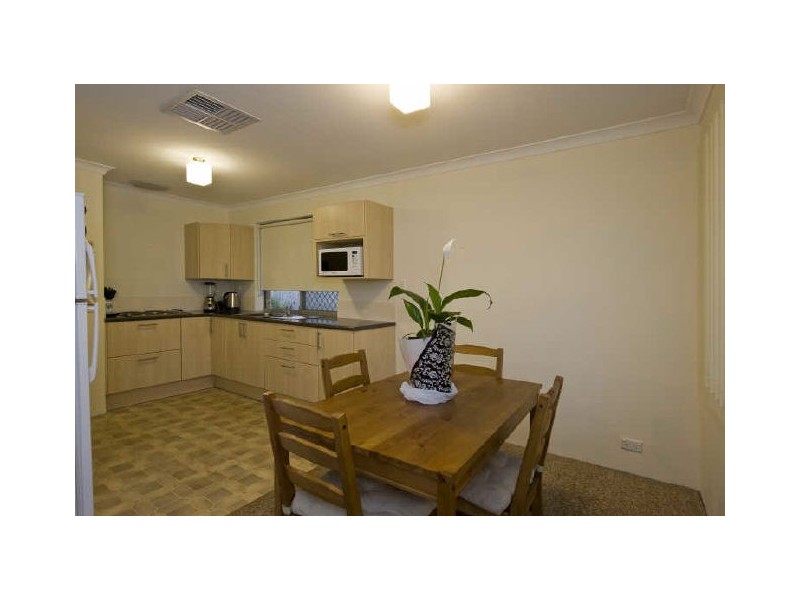 4/97 Bank Street, East Victoria Park WA 6101