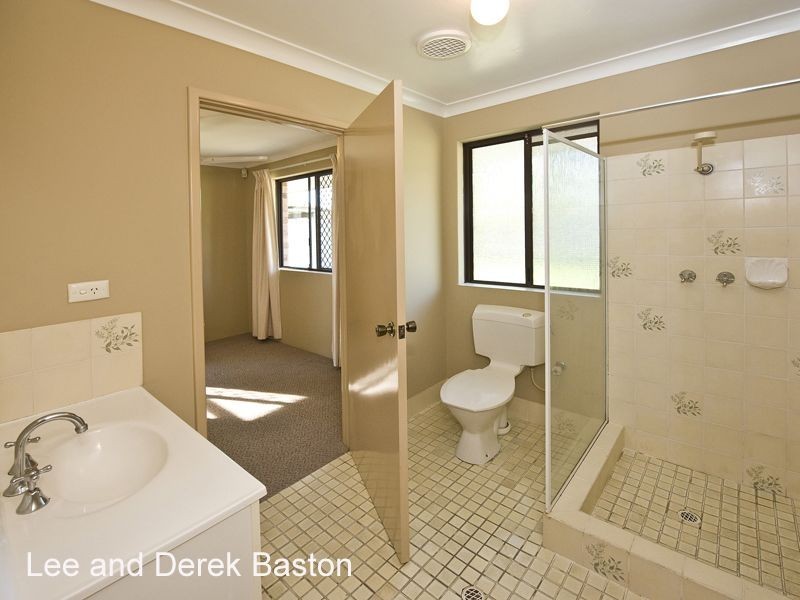 6 Wandarra Close, Karawara WA 6152