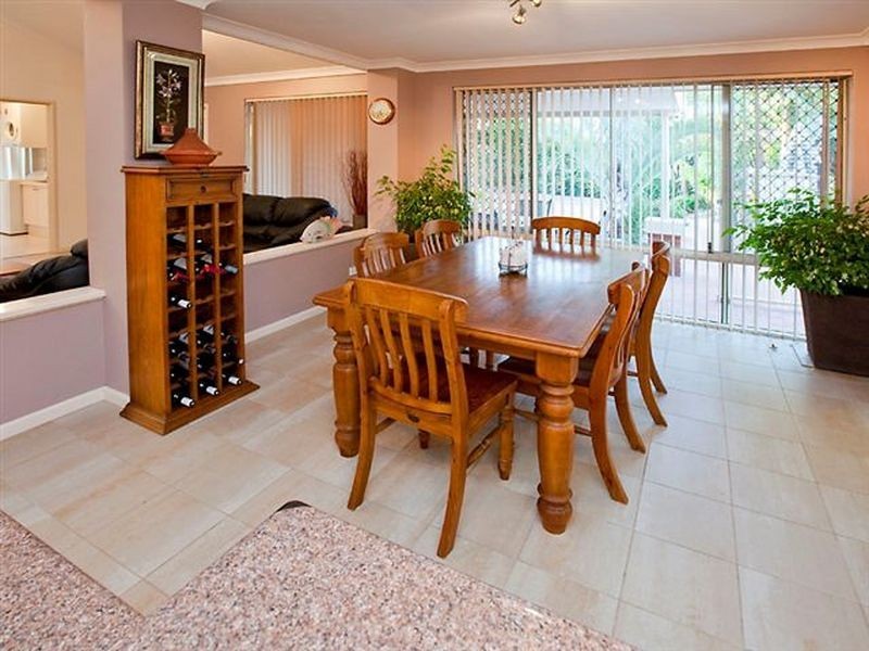 23 Westland Place, Waterford WA 6152