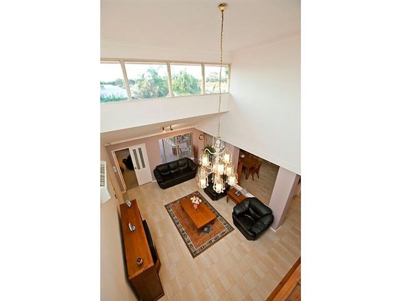 23 Westland Place, Waterford WA 6152