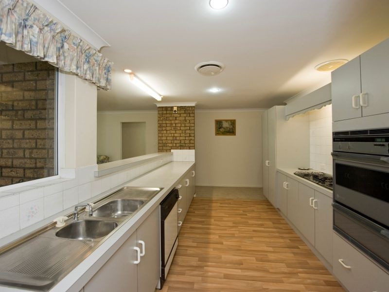 4 Verco Court, Booragoon WA 6154