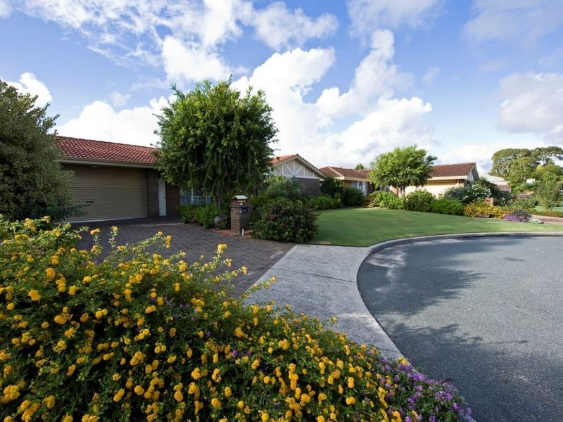 4 Verco Court, Booragoon WA 6154