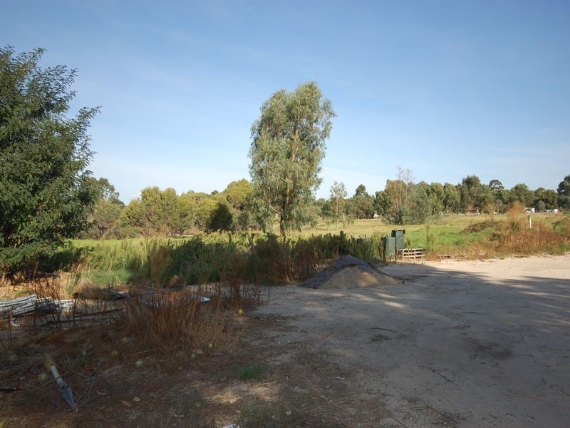 3 Tapper Road, Banjup WA 6164