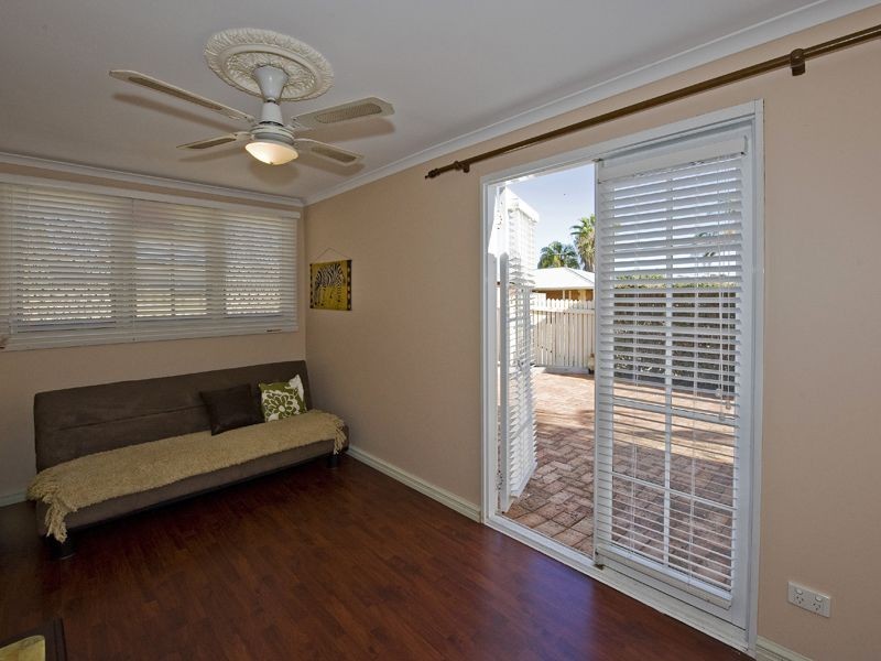 1/207 Shepperton Road, East Victoria Park WA 6101