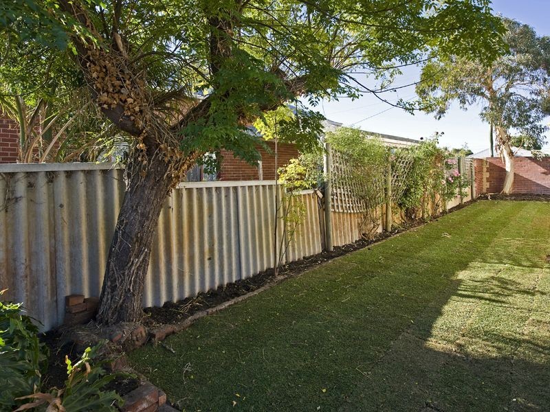 1/207 Shepperton Road, East Victoria Park WA 6101