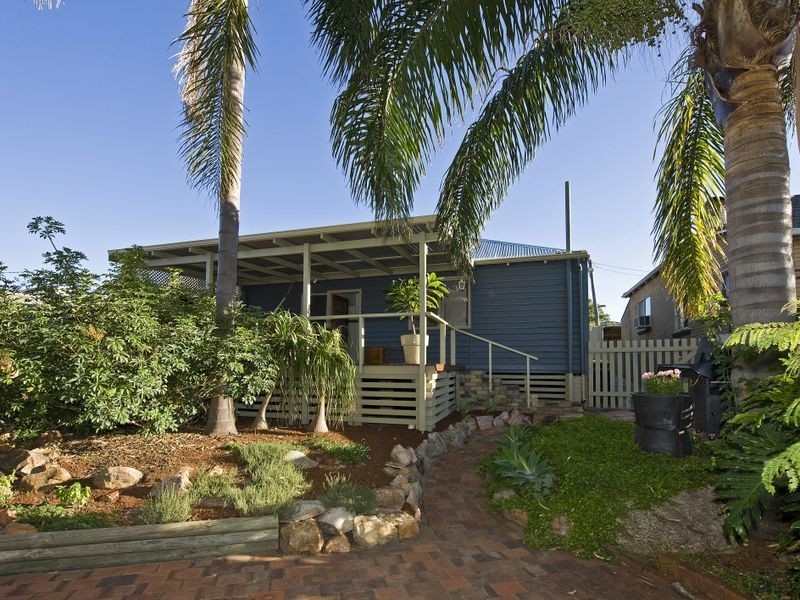 204 Berwick Street, Victoria Park WA 6100