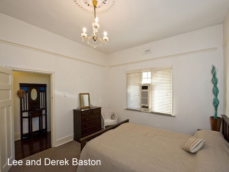 204 Berwick Street, Victoria Park WA 6100