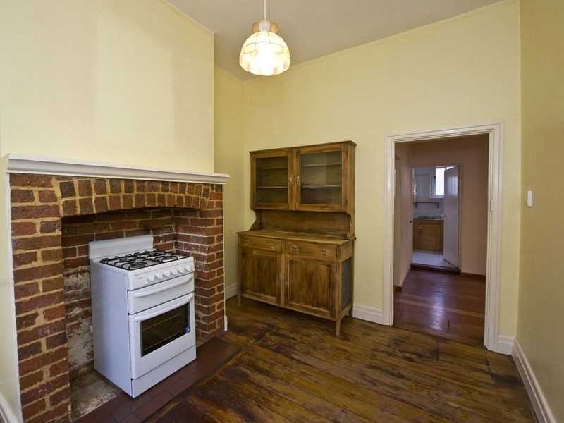 16 State Street, Victoria Park WA 6100