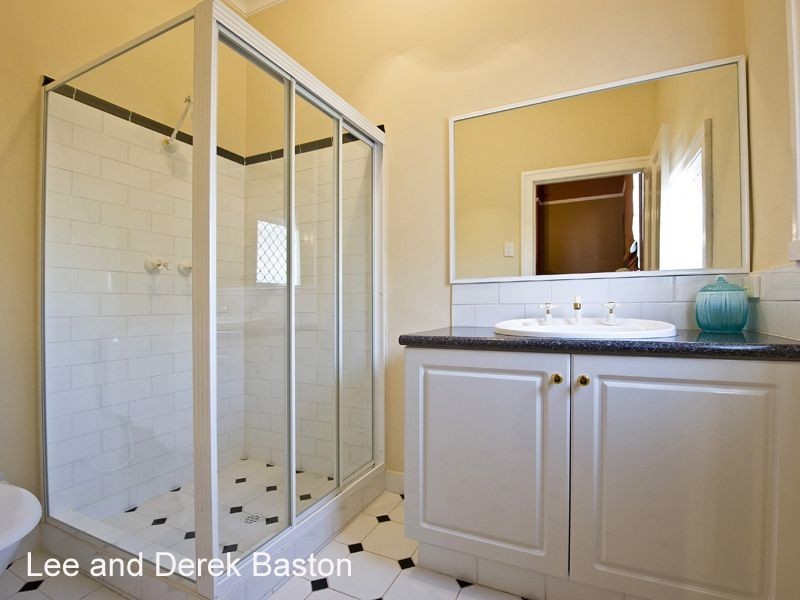 15 Rathay Street, Victoria Park WA 6100