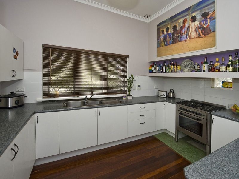 275 Shepperton Rd, East Victoria Park WA 6101