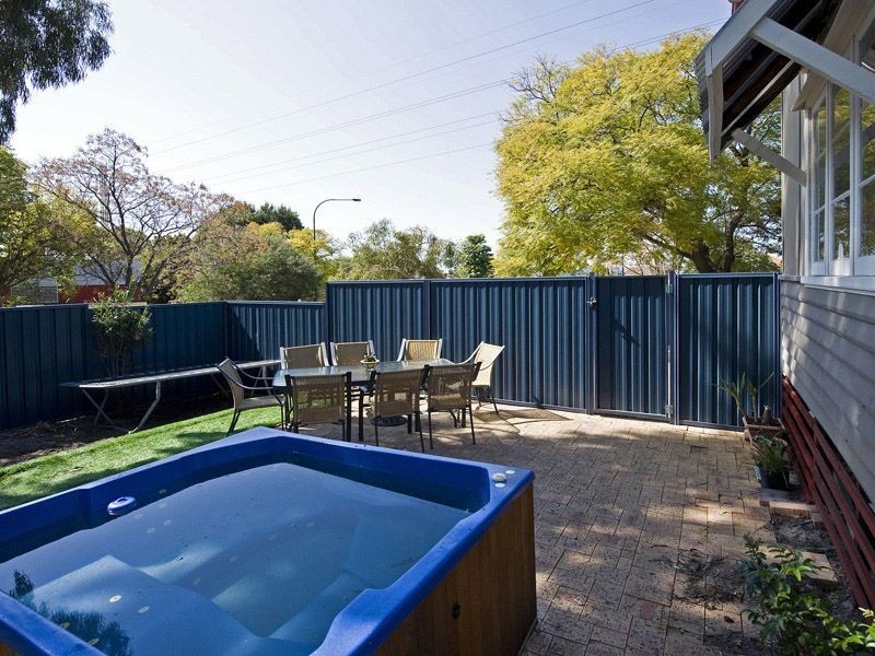 7 Read Street, East Victoria Park WA 6101