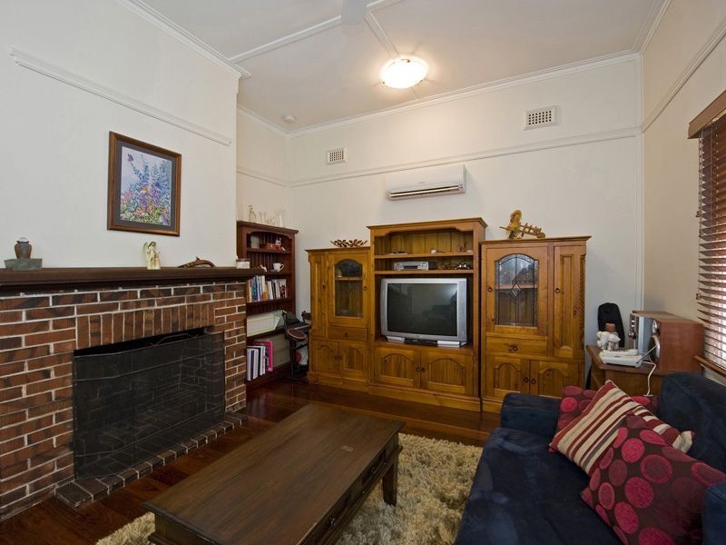 7 Read Street, East Victoria Park WA 6101