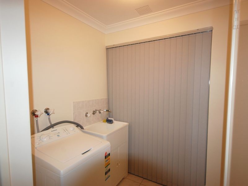 9/9 Lansing Street, Queens Park WA 6107