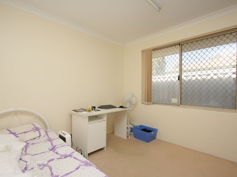 1/18 Stannard Street, St James WA 6102