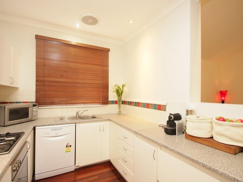 6 Pallitt Street, St James WA 6102