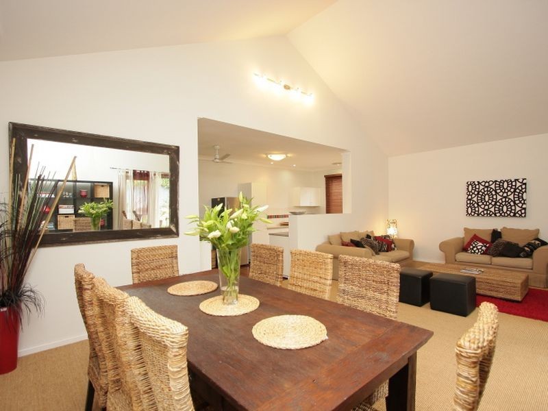 6 Pallitt Street, St James WA 6102