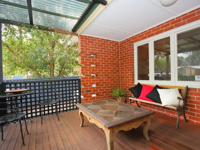 6 Pallitt Street, St James WA 6102