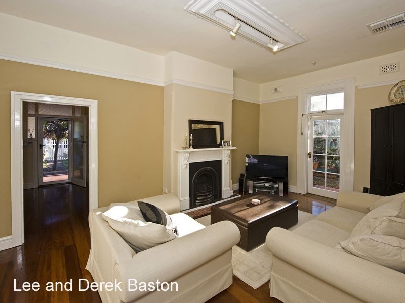 102 Mackie Street, Victoria Park WA 6100