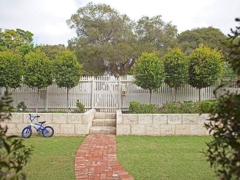 62 Swansea Street, East Victoria Park WA 6101