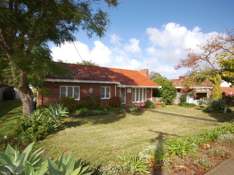 60 Hill View Terrace, St James WA 6102