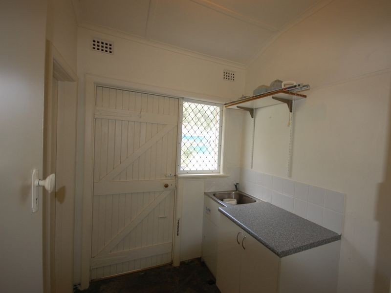 60 Hill View Terrace, St James WA 6102