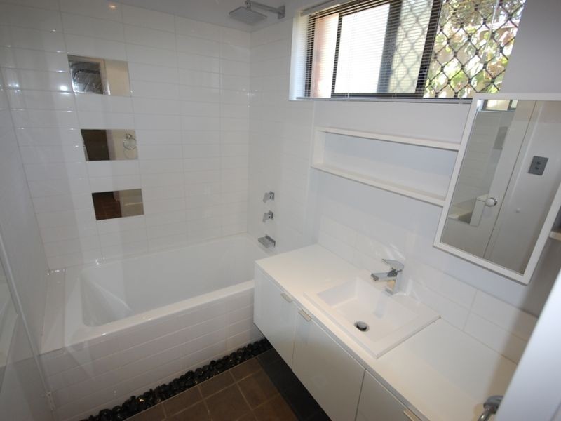 3/51 Axford Street, Como WA 6152