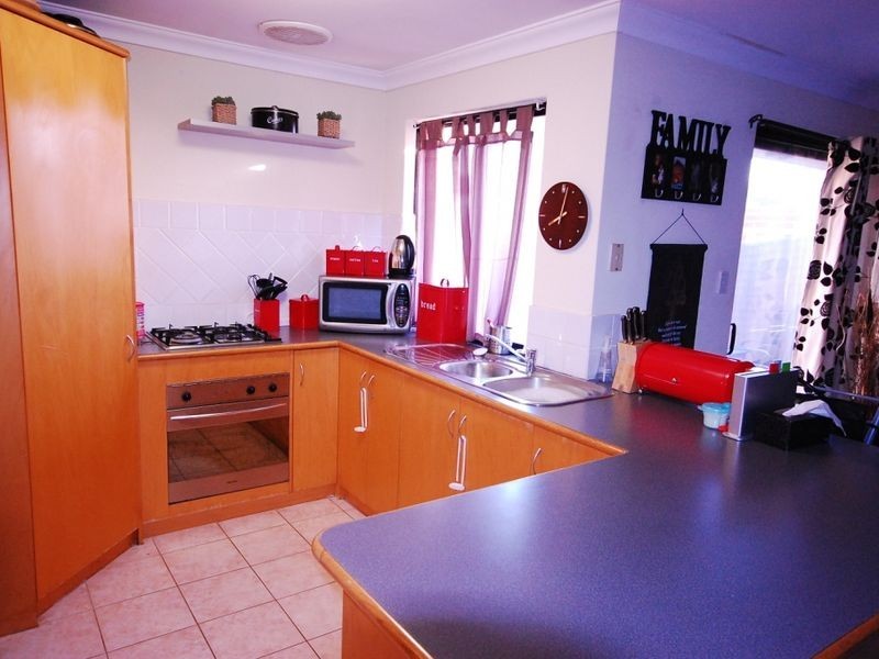 12B Wyndham Street, St James WA 6102