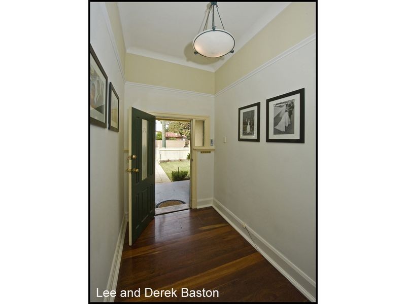 61 Colombo Street, Victoria Park WA 6100