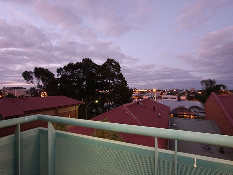 14/30 Bronte Street, East Perth WA 6004