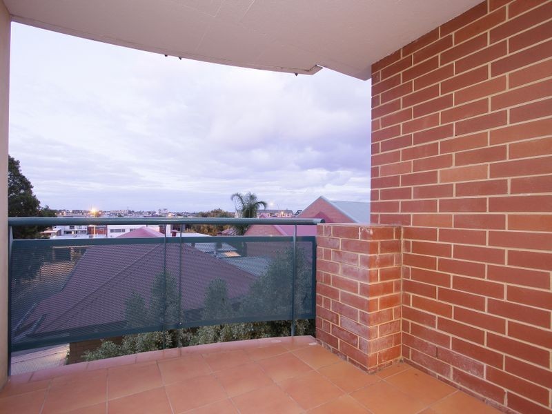 14/30 Bronte Street, East Perth WA 6004