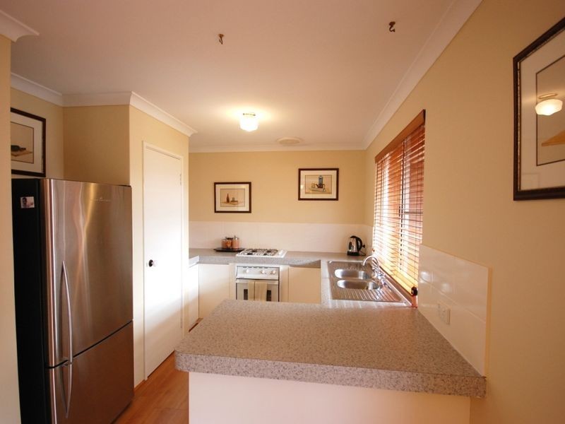 4/104 Beatty Avenue, East Victoria Park WA 6101