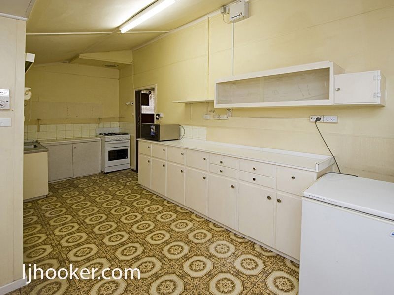 61 Basinghall Street, East Victoria Park WA 6101