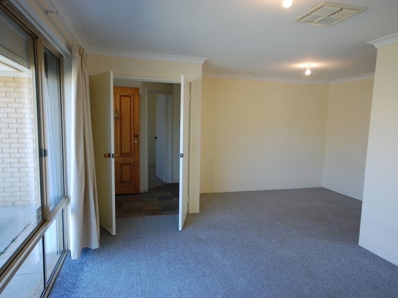 15 Carcoo Court, Beckenham WA 6107