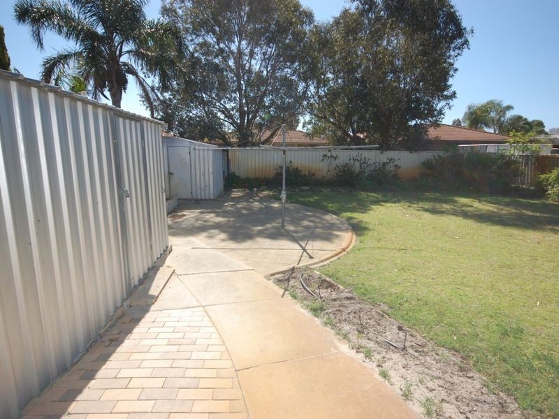 15 Carcoo Court, Beckenham WA 6107