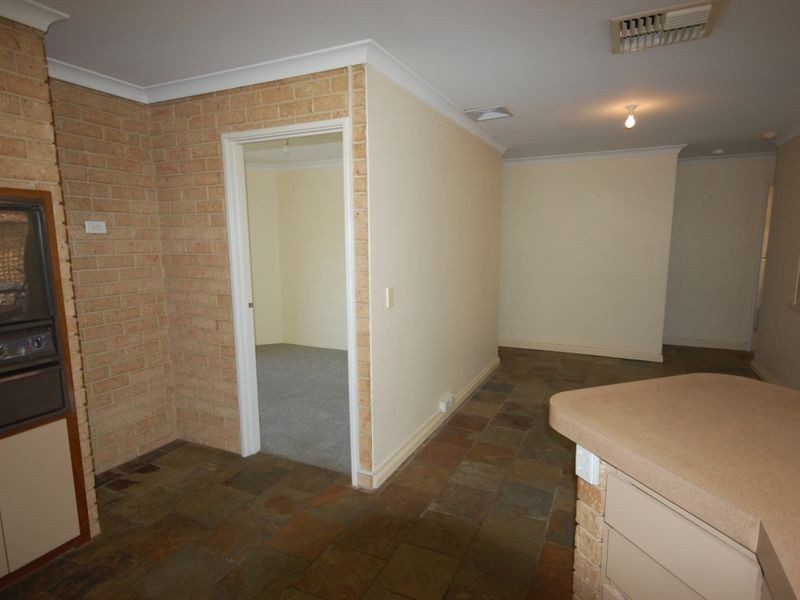 15 Carcoo Court, Beckenham WA 6107