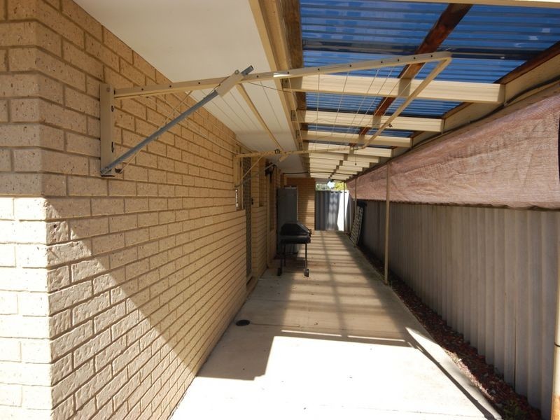 15 Carcoo Court, Beckenham WA 6107