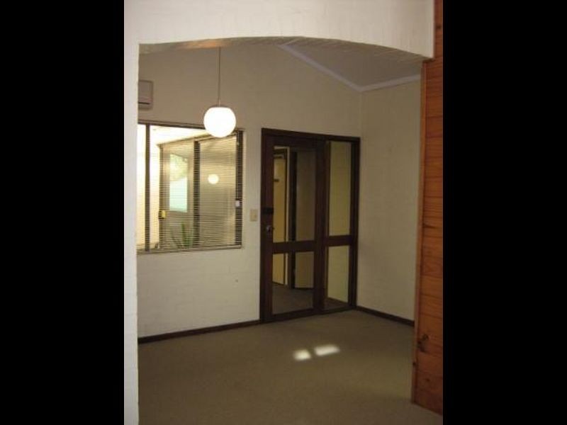 4/114 Churchill Avenue, Subiaco WA 6008