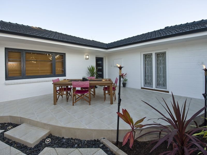 48A Walpole Street, St James WA 6102