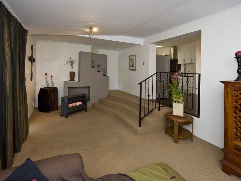 48A Walpole Street, St James WA 6102