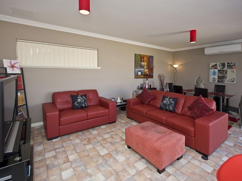 2/170 Carnarvon Street, East Victoria Park WA 6101