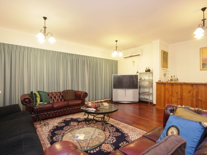 210 Shepperton Road, East Victoria Park WA 6101