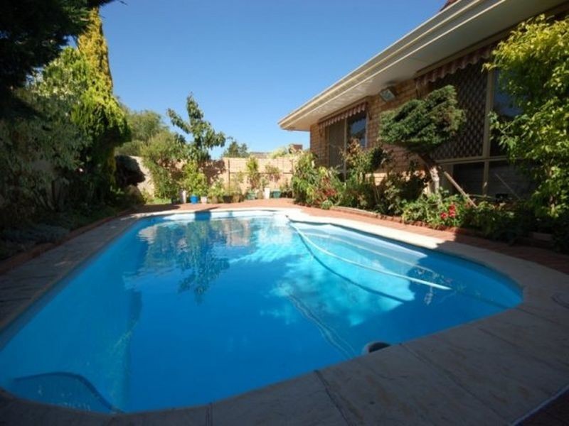 2/18 Dane Street, East Victoria Park WA 6101