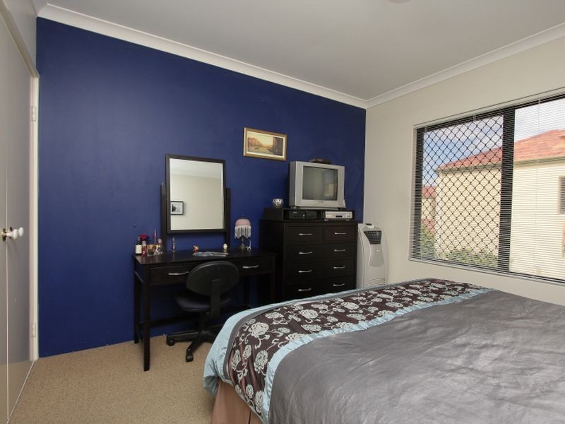 10/11 Gochean Avenue, Bentley WA 6102