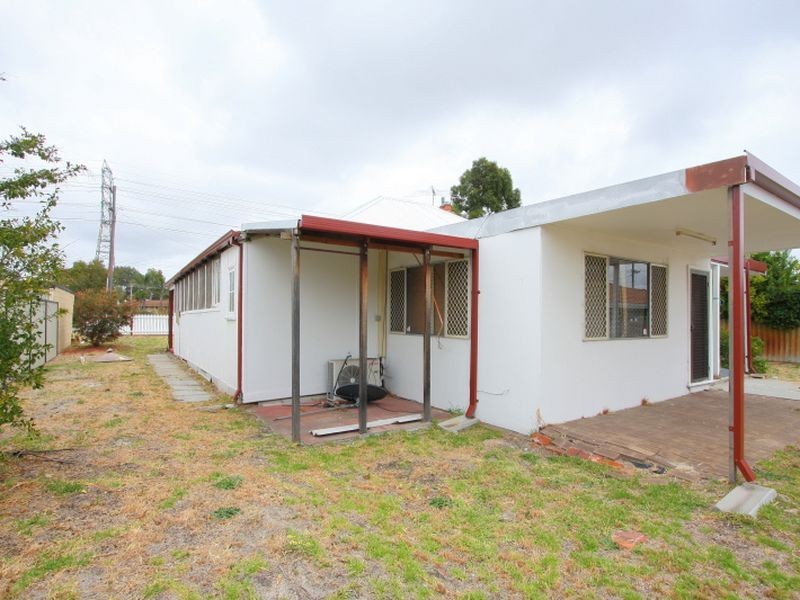 206 Rutland Avenue, Carlisle WA 6101