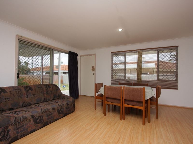 206 Rutland Avenue, Carlisle WA 6101