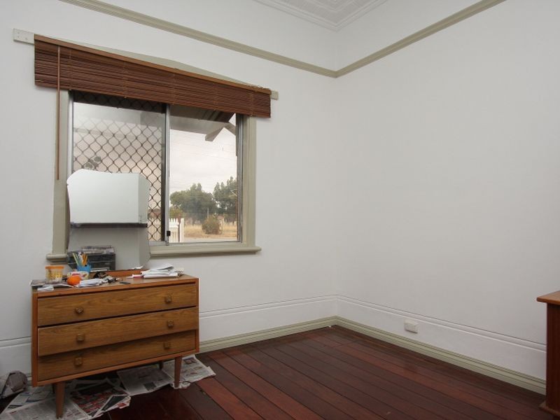 206 Rutland Avenue, Carlisle WA 6101