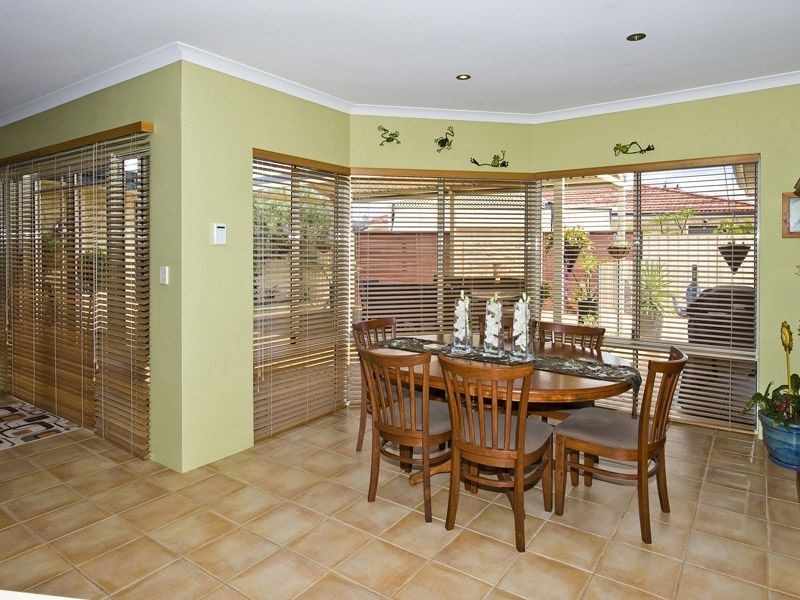 47 Waterperry Drive, Canning Vale WA 6155